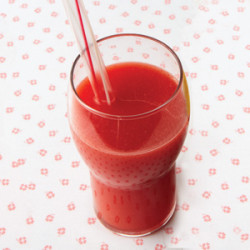 Bell Pepper & Strawberry Juice